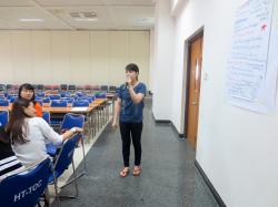 Tư duy đổi mới vượt giới hạn trong phục vụ khách hàng - Jetstar (04.05.2016)